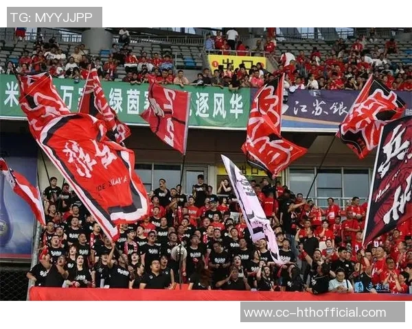 国家德比再掀波澜球迷热议赛场内外的精彩纷呈