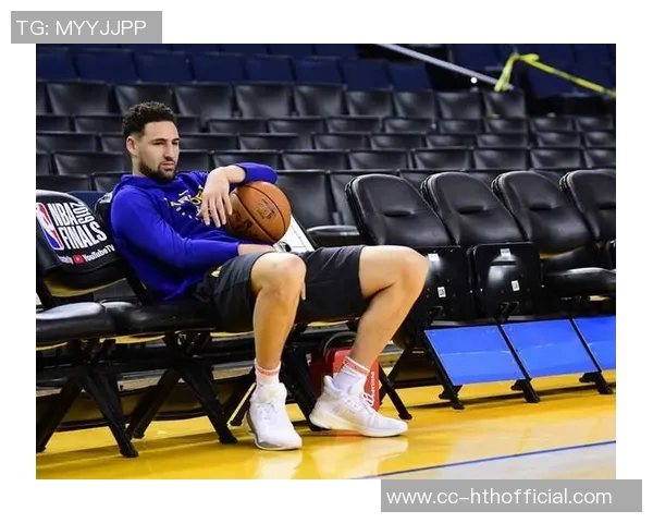 克莱状态火热克里斯蒂称赞他是顶尖射手需全力支持与配合