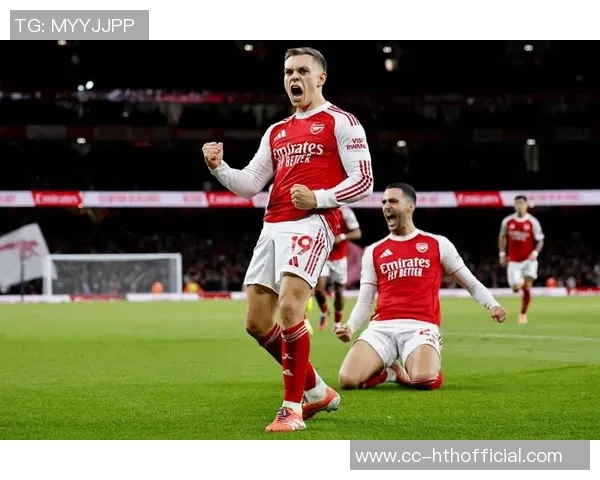 阿森纳官方宣布埃泽对热刺的精彩兜射当选11月最佳进球