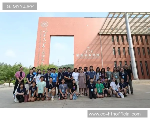 冬训跨界创新助力足球科学训练全面提升球员综合素质