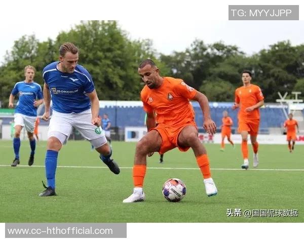 荷媒报道前进之鹰创下荷兰足坛新纪录单场更换八名球员引发热议